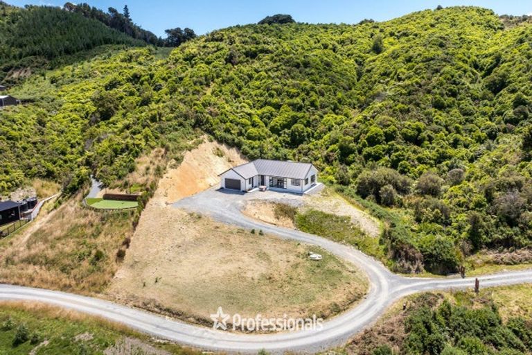 Photo of property in 9 Margaret Mahy Drive, Blue Mountains, Upper Hutt, 5371