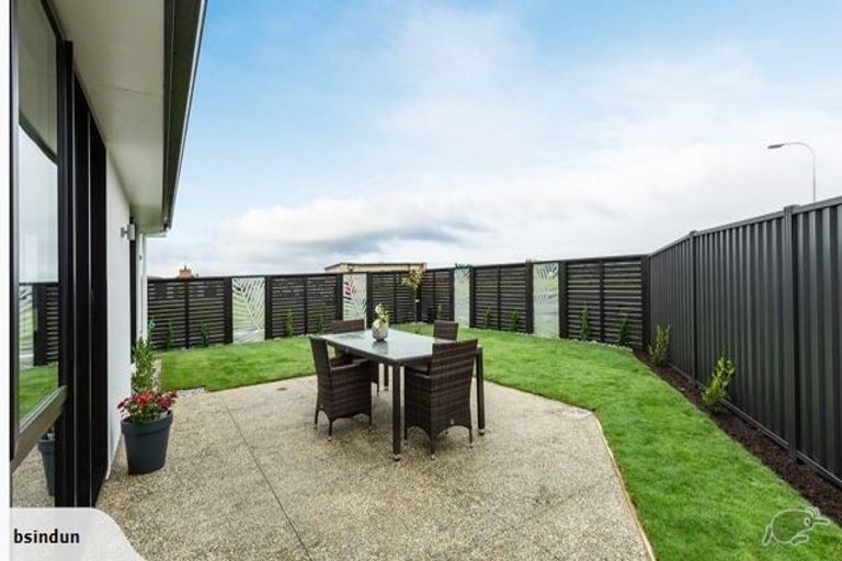 Photo of property in 12 Mellay Mews, Mosgiel, 9024