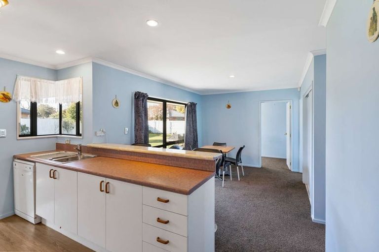 Photo of property in 7 Durrell Way, Rolleston, 7614