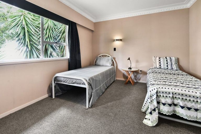 Photo of property in 1/19 Snell Avenue, Papakura, 2110