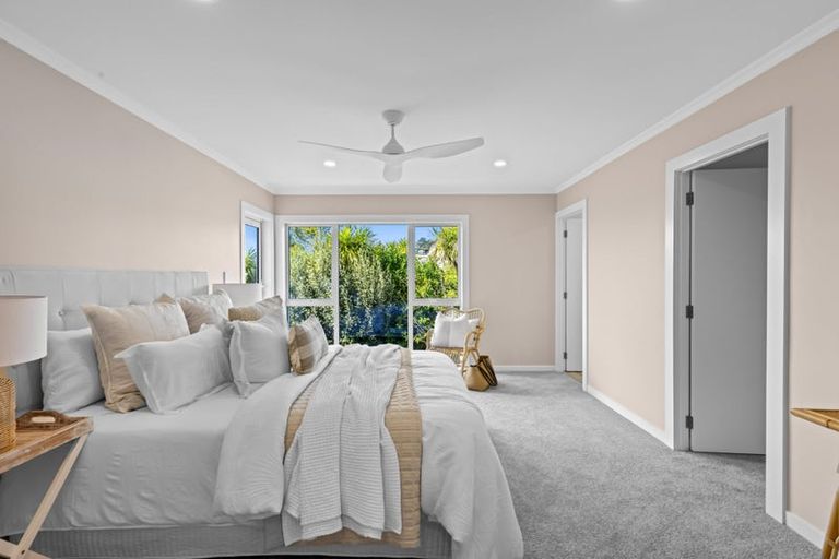 Photo of property in 70 Bay Vista Drive, Red Beach, 0932