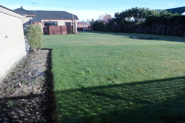 Photo of property in 12 Studholme Street, Temuka, 7920