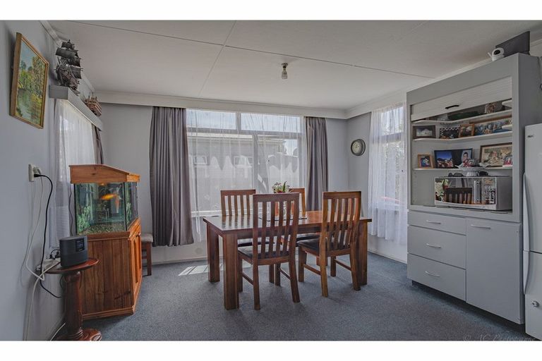 Photo of property in 16 Neal Street, Temuka, 7920