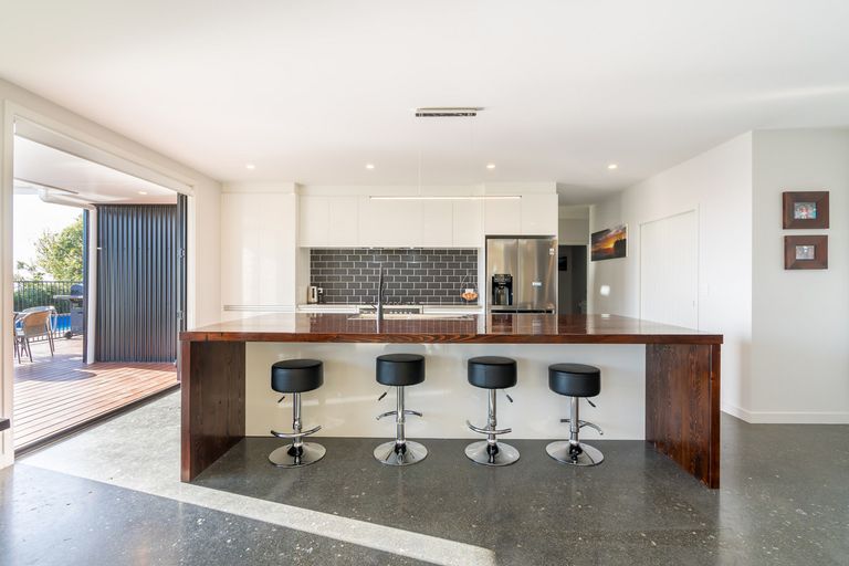 Photo of property in 231 Moturata Road, Taieri Beach, Brighton, 9091