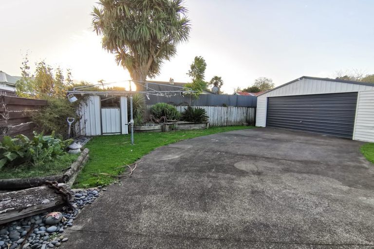 Photo of property in 144 Harris Street, Inner Kaiti, Gisborne, 4010
