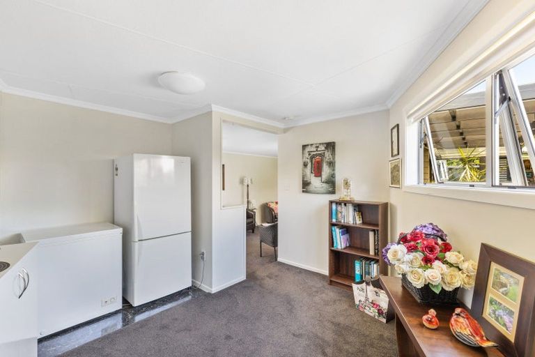 Photo of property in 38 Wairau Road, Oakura, 4314