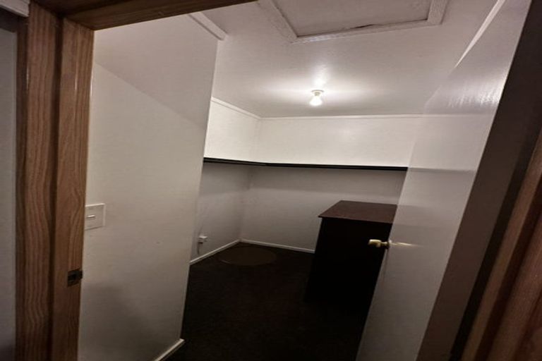 Photo of property in 69 Vintage Drive, Henderson, Auckland, 0612