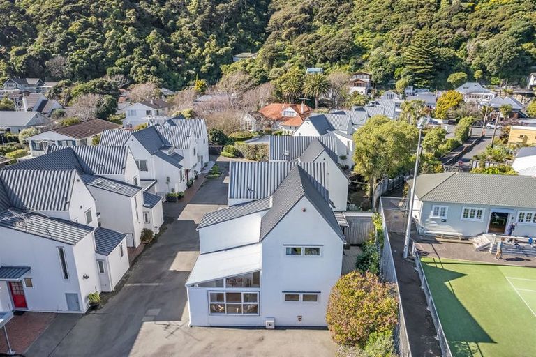 Photo of property in 7/354 Muritai Road, Eastbourne, Lower Hutt, 5013