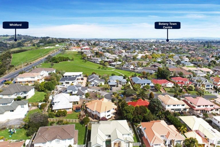 Photo of property in 50 Jane Eyre Drive, Somerville, Auckland, 2014