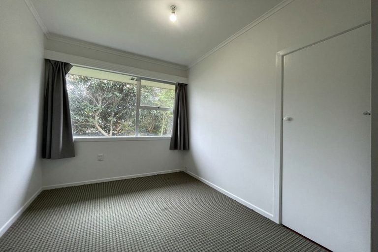 Photo of property in 26 West Coast Road, Glen Eden, Auckland, 0602