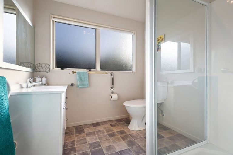 Photo of property in Rivertown Villas, 150 Williams Street, Kaiapoi, 7630