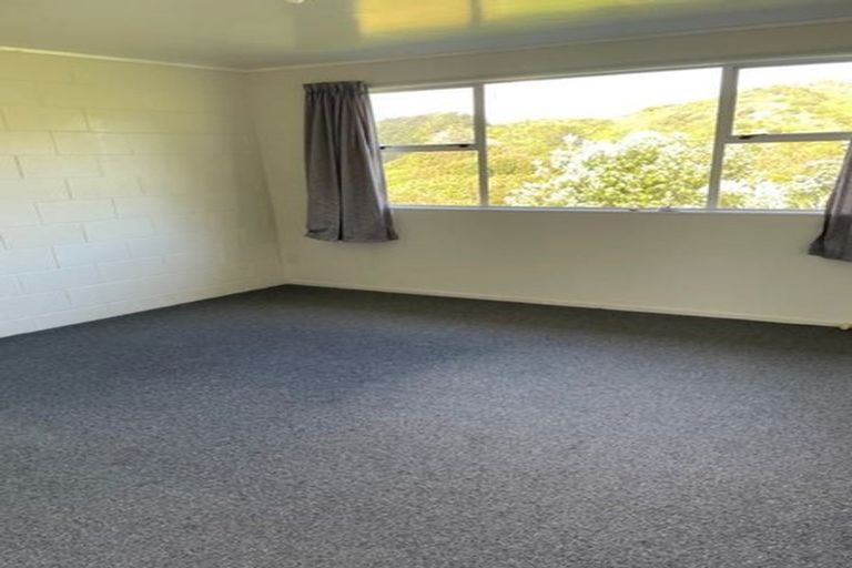 Photo of property in 7 Gillies Place, Ranui, Porirua, 5024