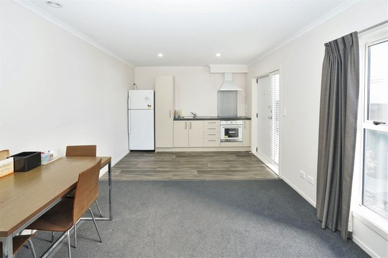 Photo of property in 2/3 Somerset Street, Frankton, Hamilton, 3204