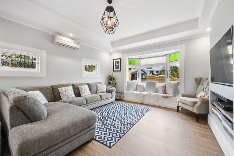 Photo of property in 35 Helvetia Road, Pukekohe, 2120