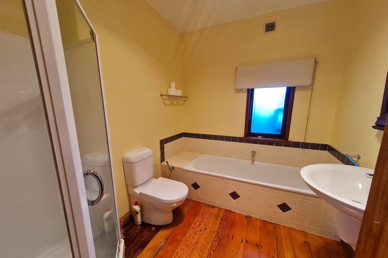 Photo of property in 44 Belvedere Road, Hataitai, Wellington, 6021