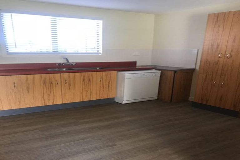 Photo of property in 20 Barnes Road, Redwood, Christchurch, 8051