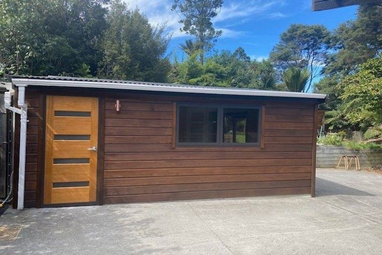 Photo of property in 46 Waima Crescent, Titirangi, Auckland, 0604