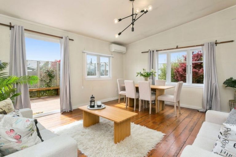 Photo of property in 24b Princes Street, Cambridge, 3434