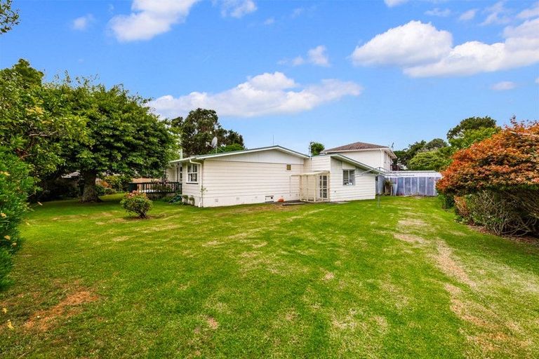 Photo of property in 17 Greenock Road, Ranui, Auckland, 0612