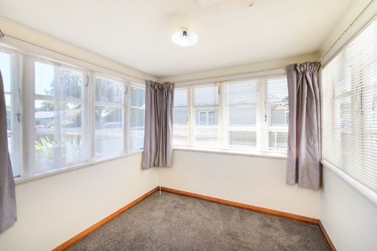 Photo of property in 248 College Street, West End, Palmerston North, 4412