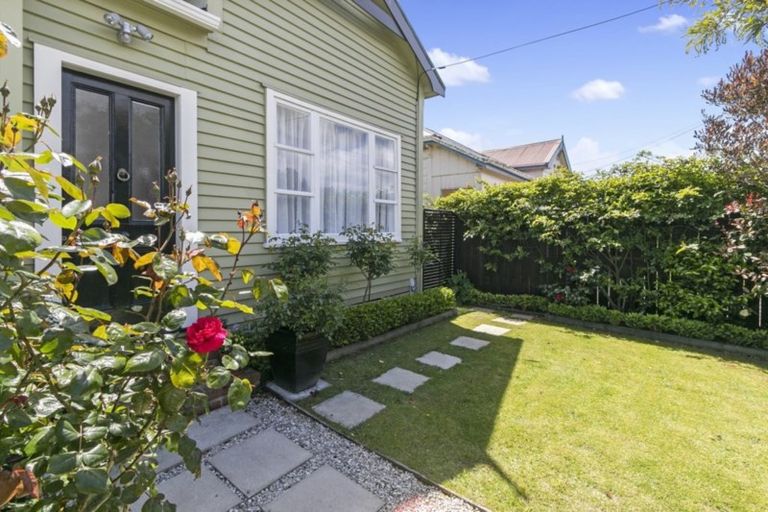 Photo of property in 45 Connolly Street, Boulcott, Lower Hutt, 5010