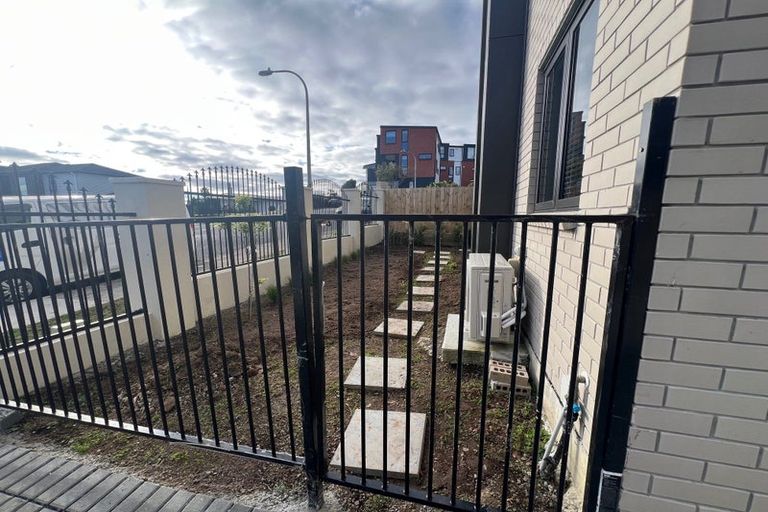 Photo of property in 1a Bennett Road, Pakuranga, Auckland, 2010