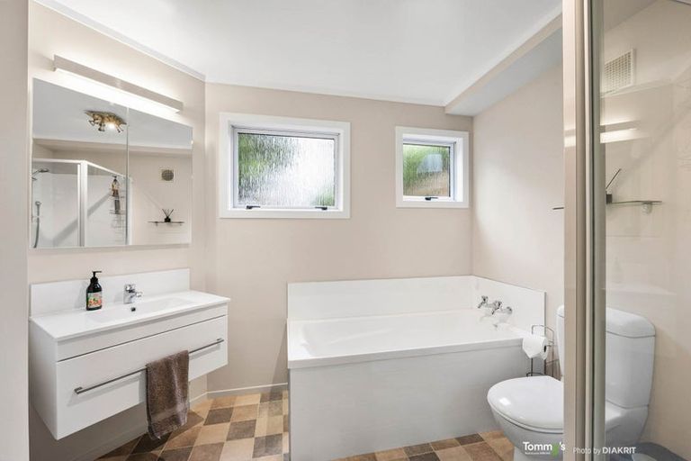 Photo of property in 67a Cashmere Avenue, Khandallah, Wellington, 6035