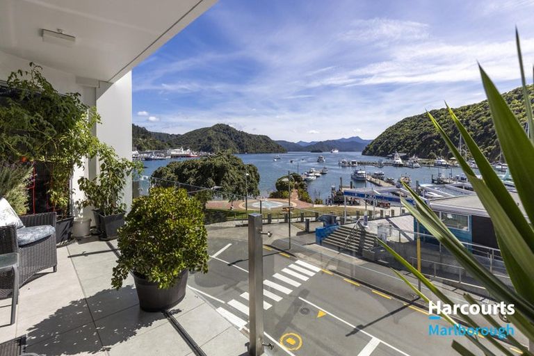 Photo of property in Oxleys Rock Apartments, 303/6 London Quay, Picton, 7220