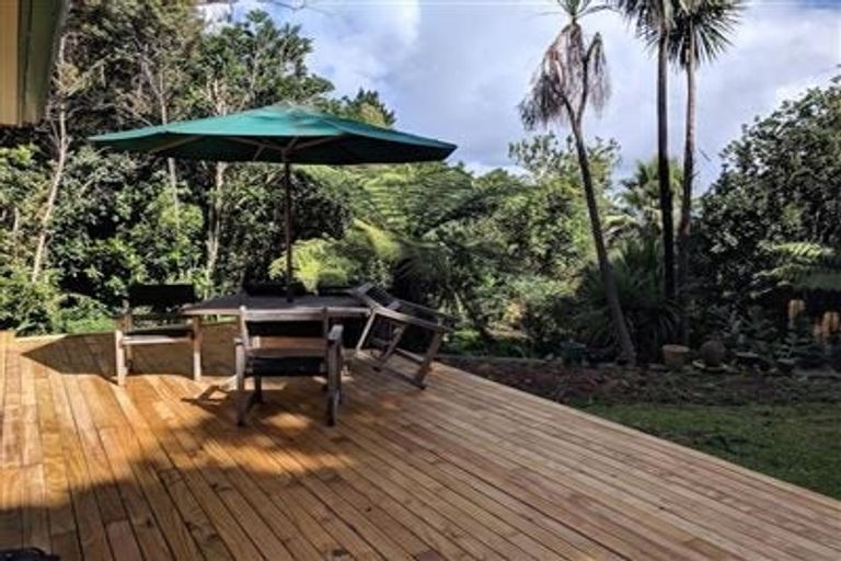 Photo of property in 140 Upper Harbour Drive, Greenhithe, Auckland, 0632