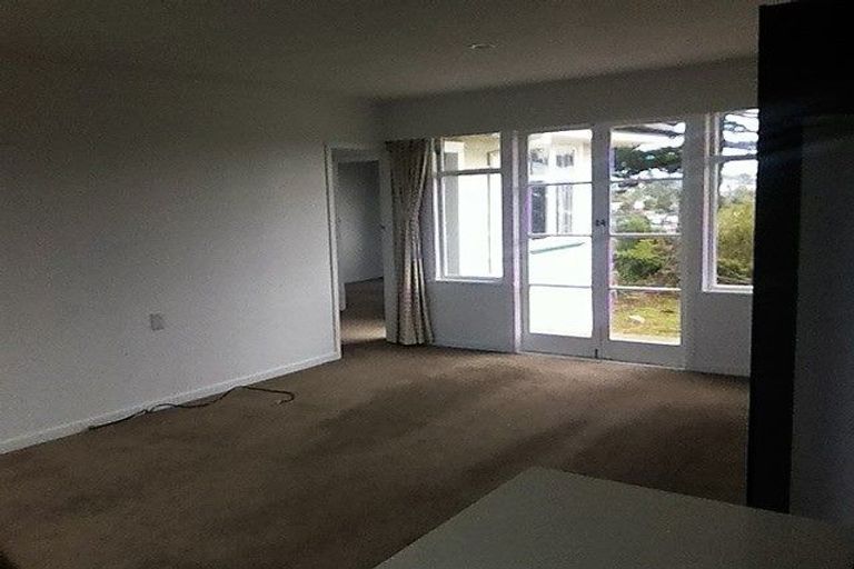 Photo of property in 90 Knights Road, Rothesay Bay, Auckland, 0630