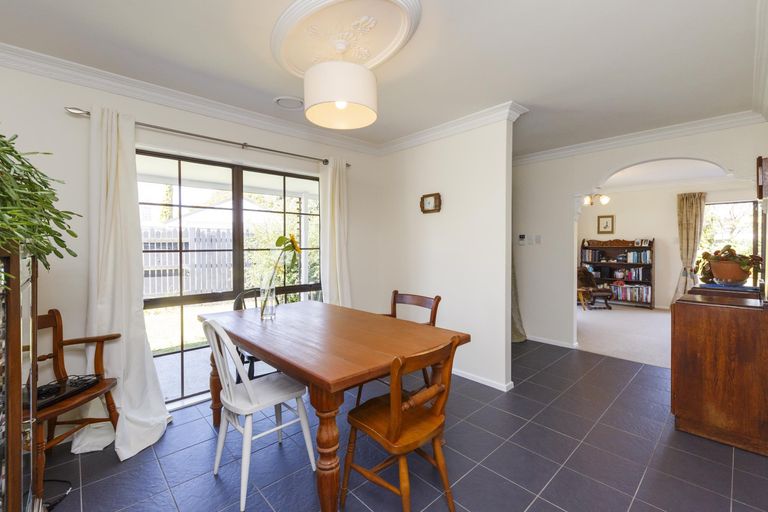 Photo of property in 56 Rhodes Drive, Kelvin Grove, Palmerston North, 4414