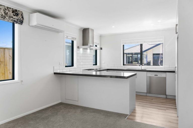 Photo of property in 1 Holstein Way, Papamoa, 3118