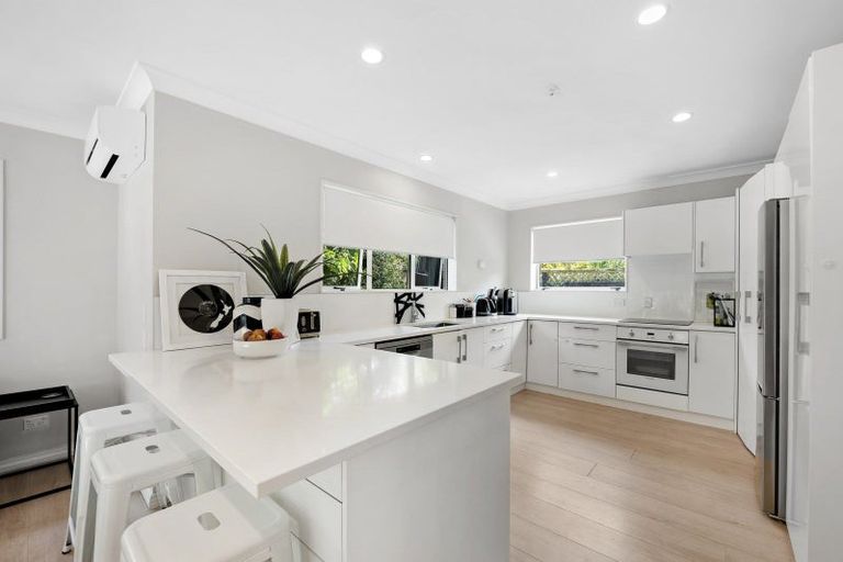 Photo of property in 1/10 Military Road, Boulcott, Lower Hutt, 5010