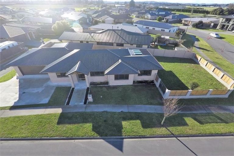 Photo of property in 2 Beamish Street, Frimley, Hastings, 4120