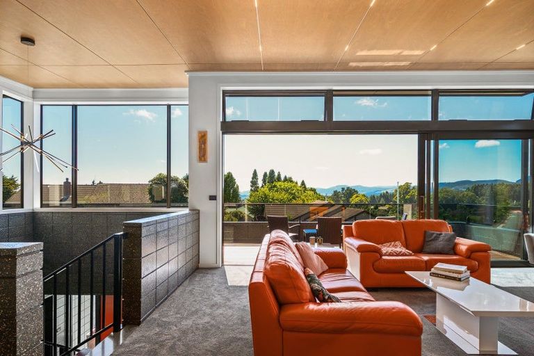 Photo of property in 1 Florey Heights, Springfield, Rotorua, 3015