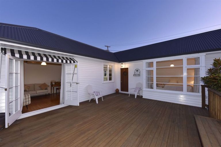 Photo of property in 1/159 Major Hornbrook Road, Mount Pleasant, Christchurch, 8081