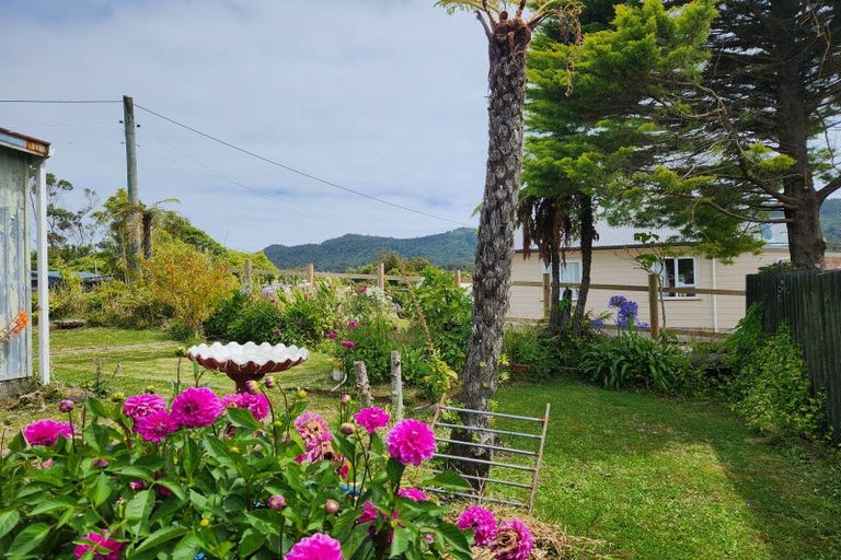 Photo of property in 25a Ballance Street, Runanga, 7803