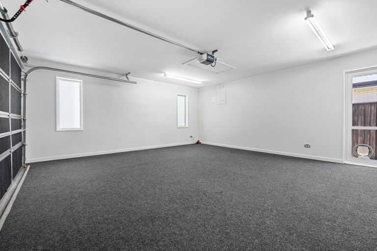 Photo of property in 5 Shona Lane, West Melton, 7618