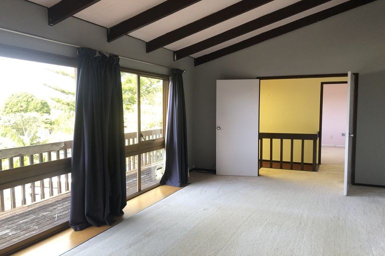 Photo of property in 51 Wyoming Avenue, Murrays Bay, Auckland, 0630