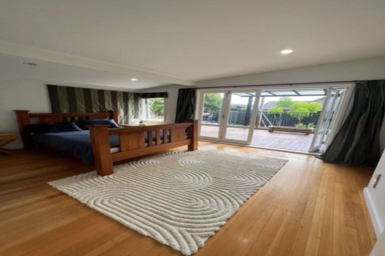 Photo of property in 14 Cloverly Crescent, Campbells Bay, Auckland, 0630
