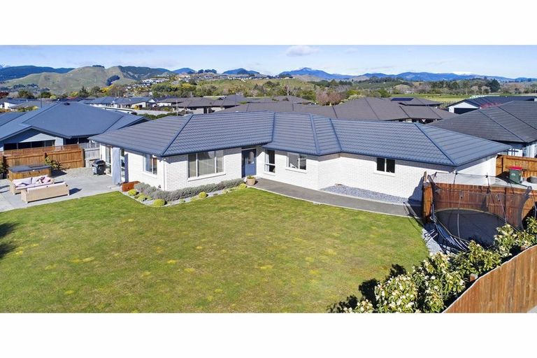 Photo of property in 8 Reserve Lane, Brightwater, 7022