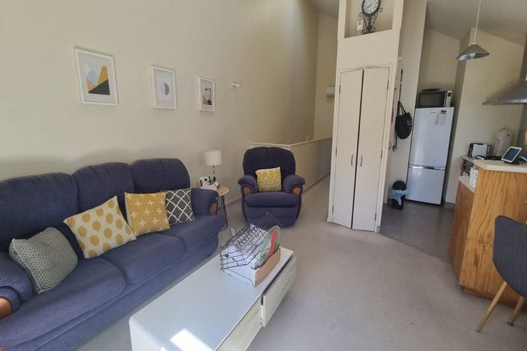 Photo of property in 13/1 Drummond Street, Mount Cook, Wellington, 6021