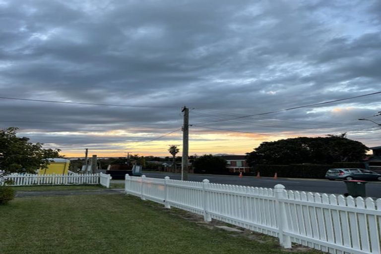 Photo of property in 32 Karaka Road, Beachlands, Auckland, 2018