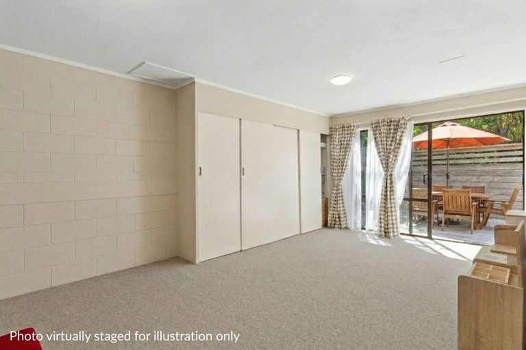 Photo of property in 3/22 Mariposa Crescent, Birkenhead, Auckland, 0626