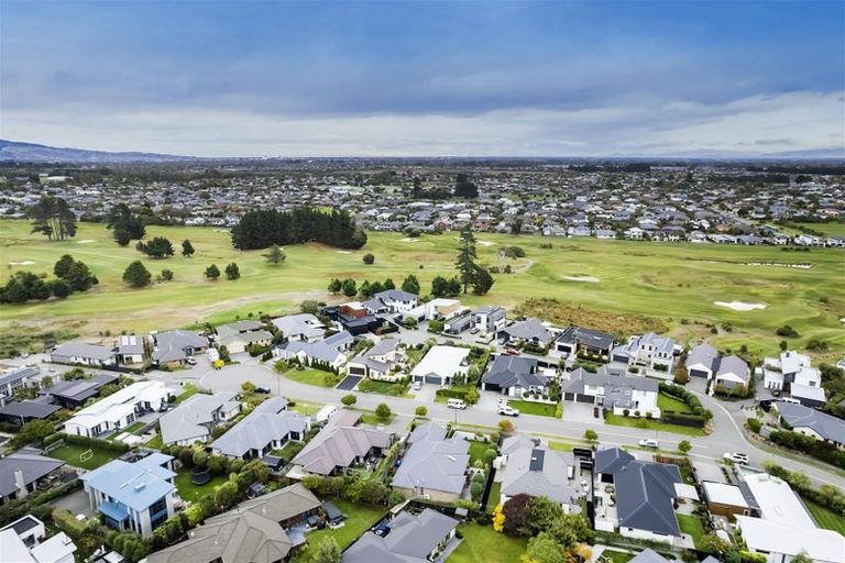 Photo of property in 5 Torrey Pines, Waimairi Beach, Christchurch, 8083