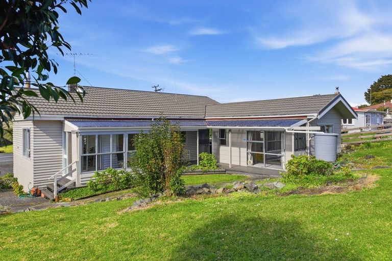Photo of property in 73 Rodney Street, Wellsford, 0900