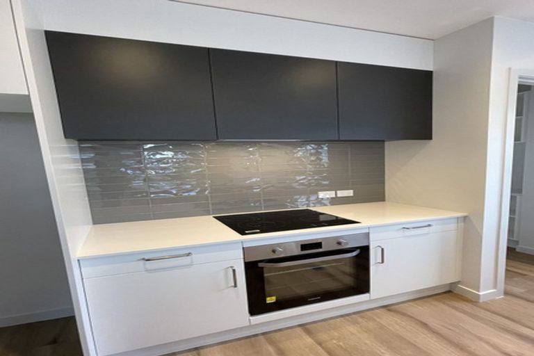 Photo of property in 40 Walter Merton Road, Hobsonville, Auckland, 0616