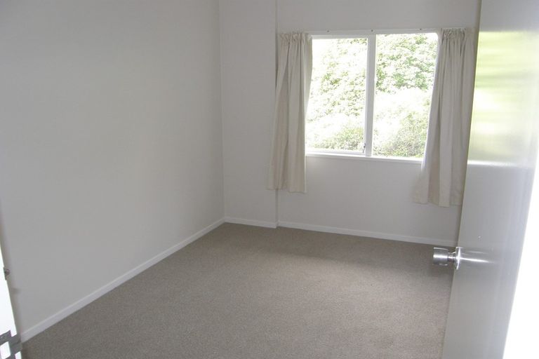 Photo of property in 11 Hereford Street, Wilton, Wellington, 6012