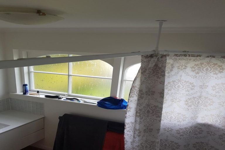 Photo of property in 2/228 Clyde Road, Burnside, Christchurch, 8053