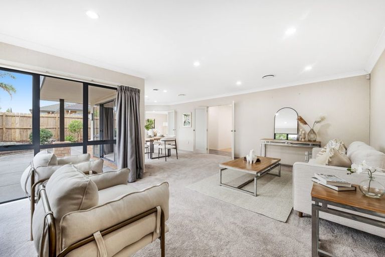 Photo of property in 3 Glanworth Place, Dannemora, Auckland, 2016